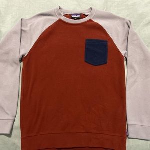 Patagonia fleece long sleeve shirt